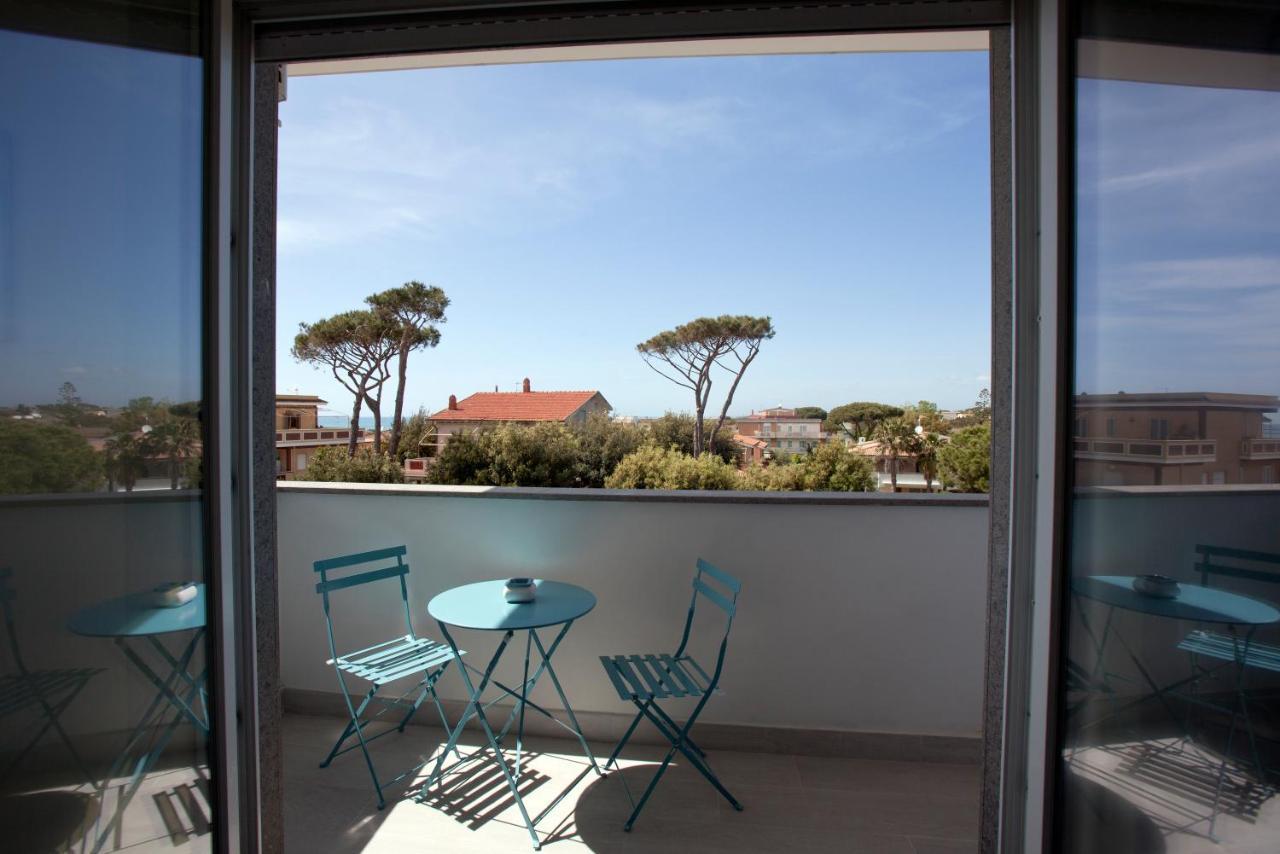 Surf And Windsurfer House Anzio Apartment Exterior photo